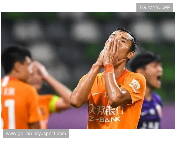 对手主帅被曝用人秘密文档走光